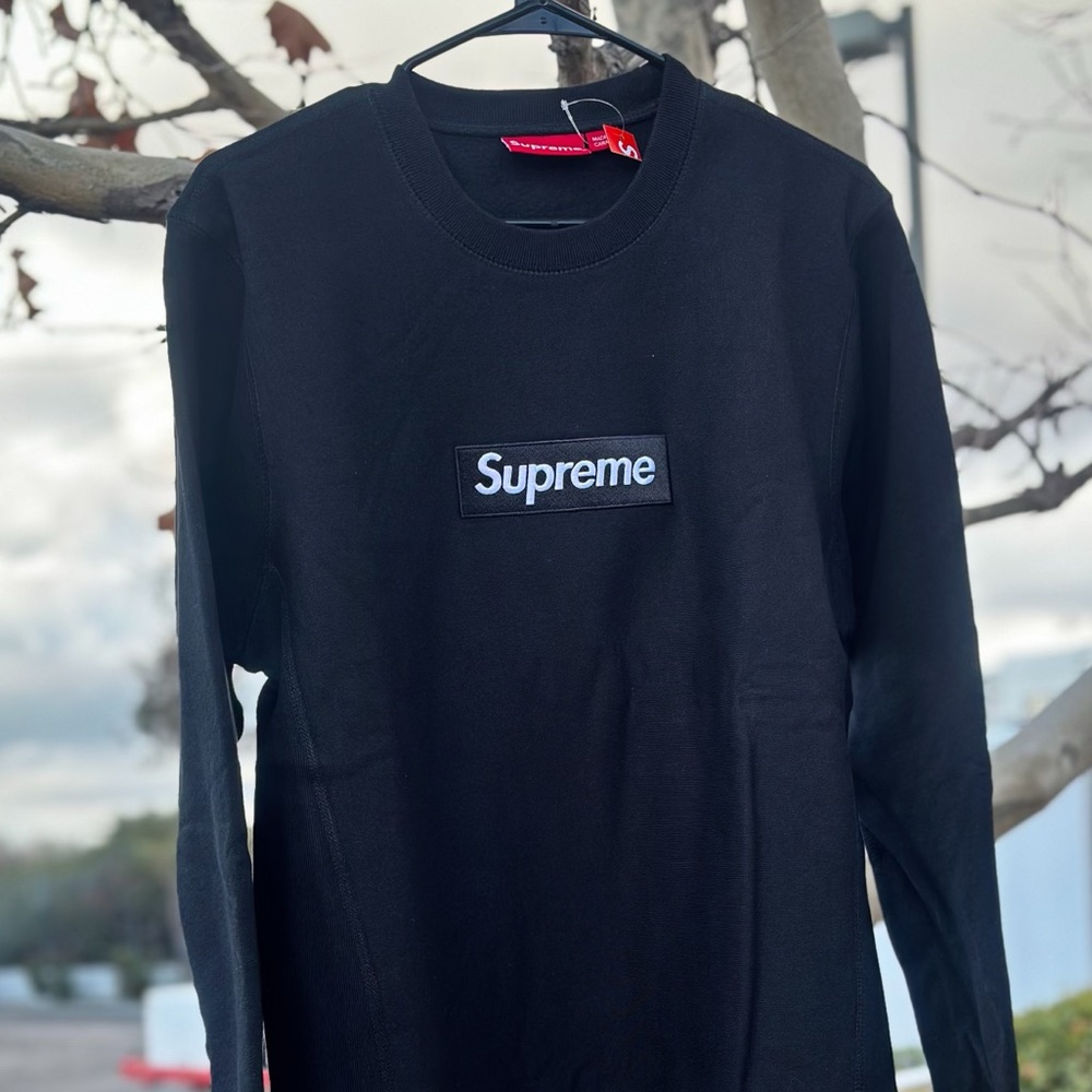 Box Logo Crewneck (FW15) - Black